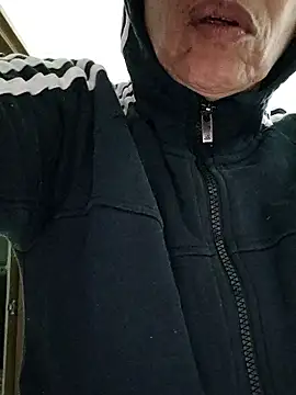 Merybeks online show from 01-12-26, 10:53