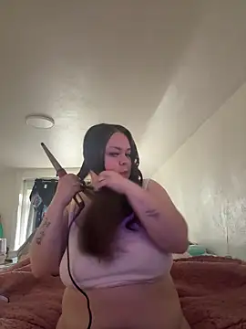 mommyxxmilkerxx online show from 06-06-26, 04:23