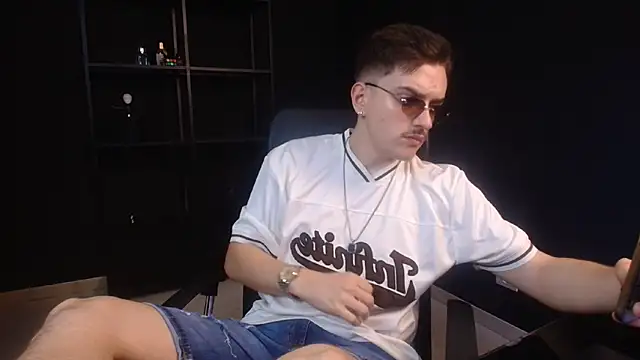 FelixStarkk online show from 06-09-26, 04:35