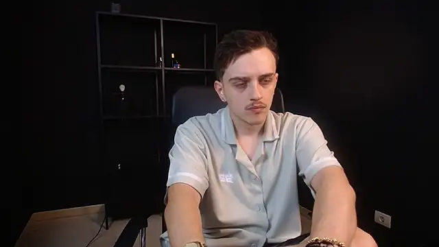FelixStarkk online show from 07-10-26, 06:07