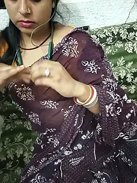 Hot-Riya001 online show from 06-08-26, 06:41