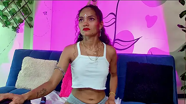 Snapshot of Karen_Ariass chatting on 07-11-26, 02:25 Karen Ariass online show from 07-11-26, 02:25