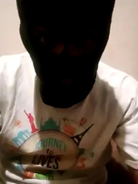 Golonzo1996 online show from 11-14-25, 09:24