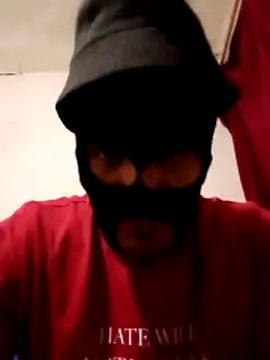 Golonzo1996 online show from 11-29-25, 02:36