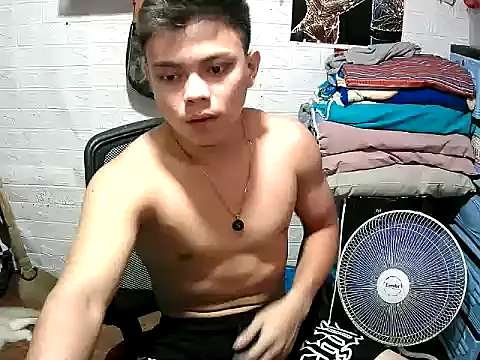 Pinoy slutcummer69 online show from 03-10-26, 10:42