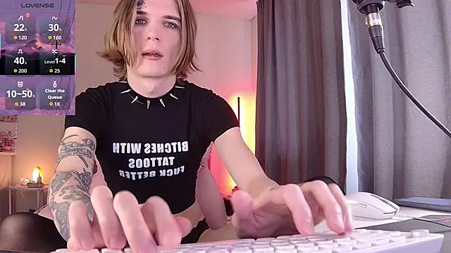 midwestemoqueen online show from 04-06-26, 05:19