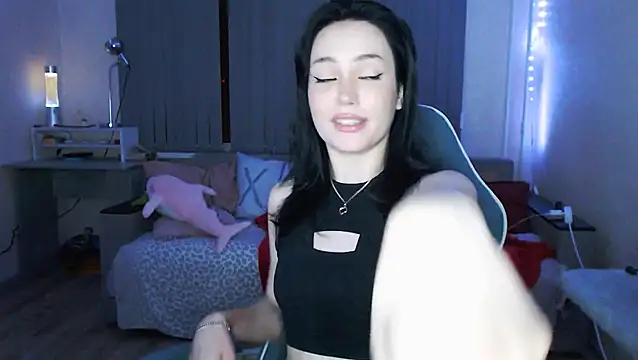 Snapshot of cutefrendlyuser chatting on 04-14-26, 07:31 cutefrendlyuser online show from 04-14-26, 07:31