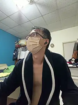 Snapshot of Rmangotw chatting on 02-06-26, 12:41 Rmangotw online show from 02-06-26, 12:41