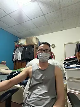 Snapshot of Rmangotw chatting on 02-15-26, 02:25 Rmangotw online show from 02-15-26, 02:25