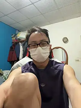 Snapshot of Rmangotw chatting on 03-08-26, 12:53 Rmangotw online show from 03-08-26, 12:53