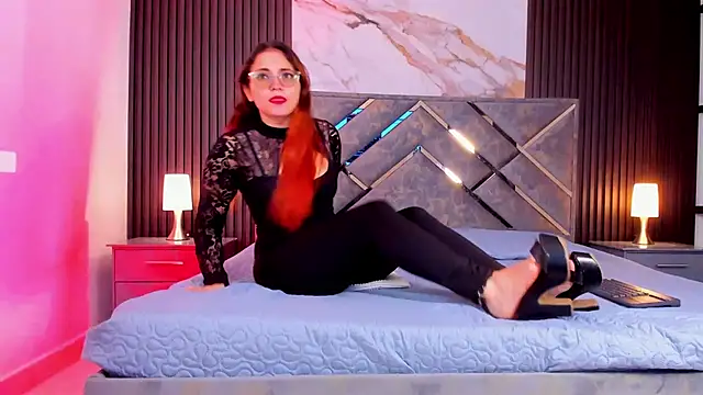 MissKathyfox online show from 02-11-26, 03:39