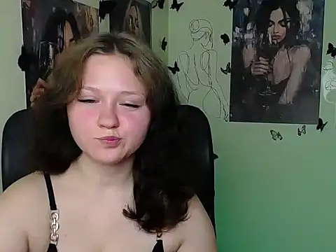 LadyAlice  online show from 06-29-26, 06:19