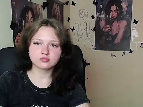 LadyAlice  online show from 06-30-26, 06:03