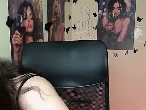 LadyAlice  online show from 07-13-26, 06:16