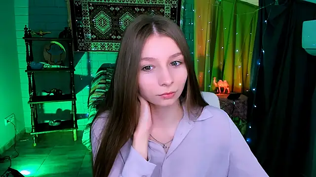 JulieDaniel online show from 05-13-26, 04:43