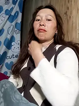 Snapshot of Bianly chatting on 03-07-26, 08:39 Bianly online show from 03-07-26, 08:39