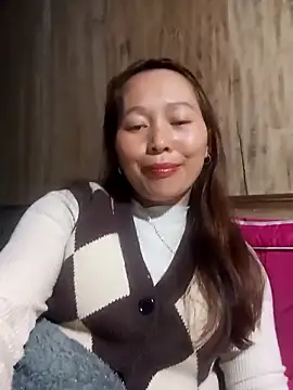 Snapshot of Bianly chatting on 03-08-26, 03:27 Bianly online show from 03-08-26, 03:27