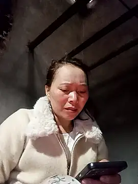 Snapshot of Bianly chatting on 03-13-26, 01:12 Bianly online show from 03-13-26, 01:12