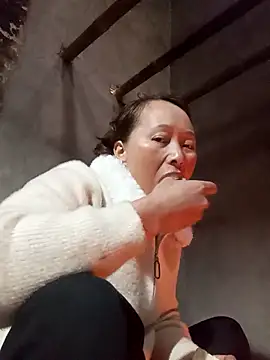 Snapshot of Bianly chatting on 03-15-26, 06:30 Bianly online show from 03-15-26, 06:30