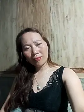 Snapshot of Bianly chatting on 04-05-26, 03:31 Bianly online show from 04-05-26, 03:31