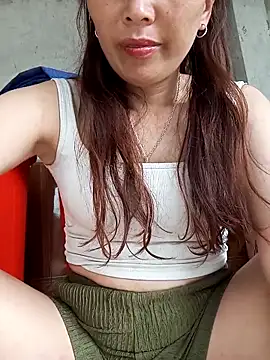 Snapshot of Bianly chatting on 04-11-26, 01:21 Bianly online show from 04-11-26, 01:21