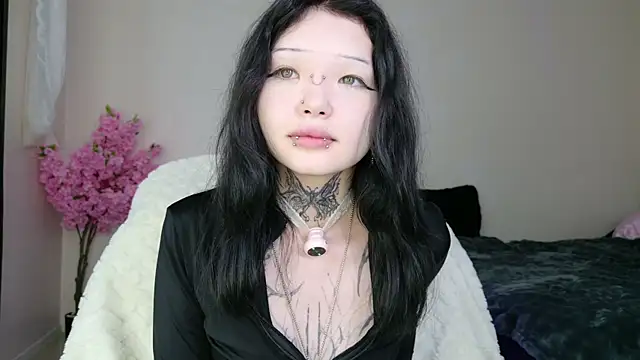 Lein Bone online show from 06-25-26, 12:21