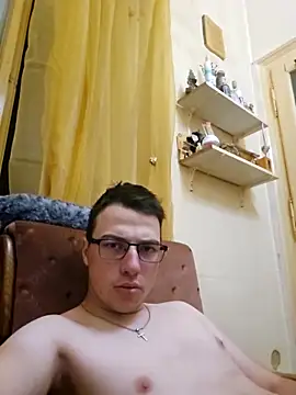 Snapshot of kristaly791 chatting on 09-19-25, 10:54 kristaly791 online show from 09-19-25, 10:54