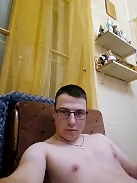 Snapshot of kristaly791 chatting on 10-25-25, 06:13 kristaly791 online show from 10-25-25, 06:13