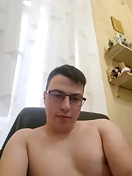 Snapshot of kristaly791 chatting on 03-08-26, 12:31 kristaly791 online show from 03-08-26, 12:31