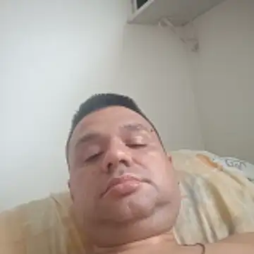 Snapshot of Crocante_Hot chatting on 02-22-26, 05:00 Crocante Hot online show from 02-22-26, 05:00