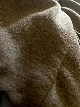 MuzzyFacing online show from 11-26-25, 10:27