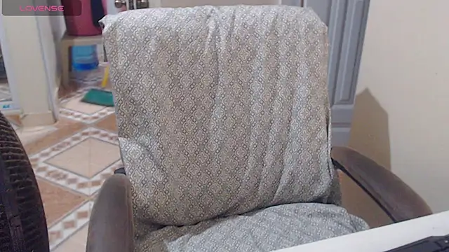 Snapshot of Sexxx20 chatting on 04-14-26, 08:09 Sexxx20 online show from 04-14-26, 08:09