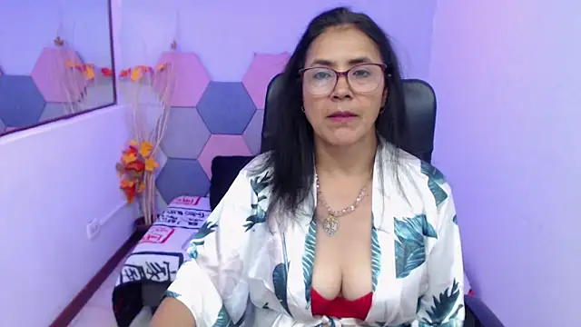 AmandaPeet online show from 10-09-25, 08:18