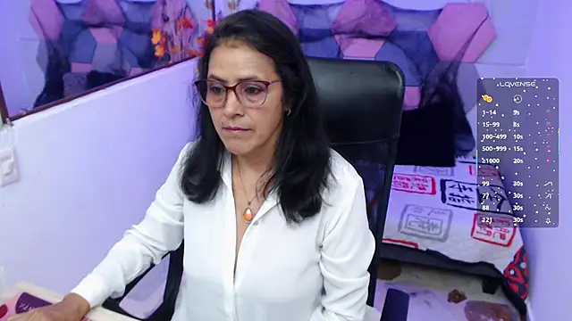 AmandaPeet online show from 10-29-25, 08:32