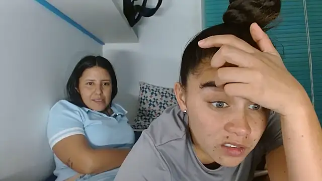 Arieeel 09 online show from 04-15-26, 07:58