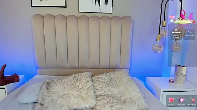 ashlye white online show from 05-26-26, 11:23