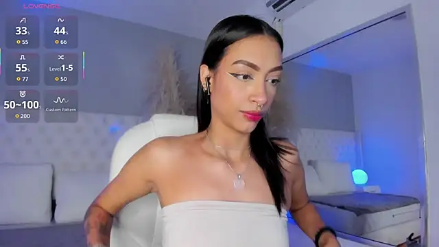 Snapshot of Ebonysweet__ chatting on 07-15-26, 08:25 Ebonysweet online show from 07-15-26, 08:25