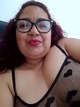 ladytropical1 online show from 01-10-26, 06:53