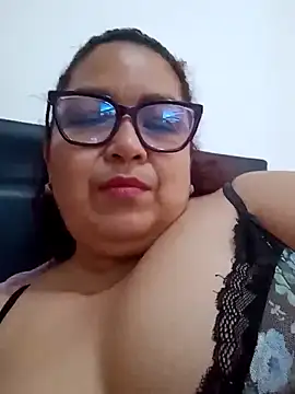 ladytropical1 online show from 02-09-26, 09:52