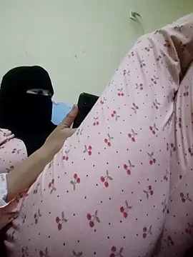 Snapshot of Dalo3a99sixi chatting on 11-11-25, 11:05 Dalo3a99sixi online show from 11-11-25, 11:05