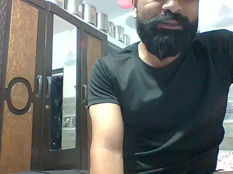Snapshot of autophile-indian chatting on 04-18-26, 06:34 autophile-indian online show from 04-18-26, 06:34