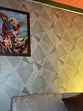 Alisse taylor2 online show from 11-20-25, 11:21