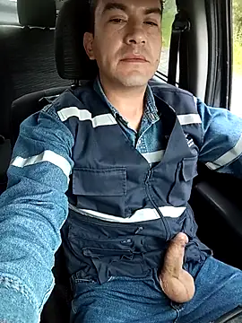 Blackaxes online show from 04-27-26, 09:46