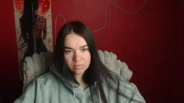Lola Saymyname online show from 04-25-26, 05:10
