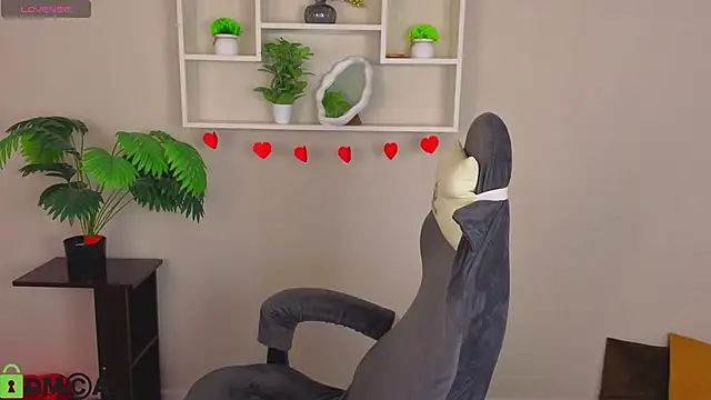 Miche1le Allenne online show from 02-11-26, 01:10