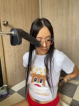 ValentinaBianchi online show from 03-25-26, 07:20