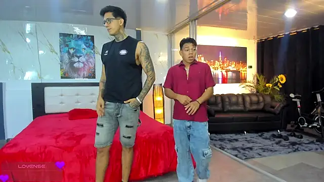 Bisexlifehot   online show from 03-20-26, 11:09