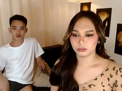 The Fucking Dolls online show from 12-18-25, 09:37