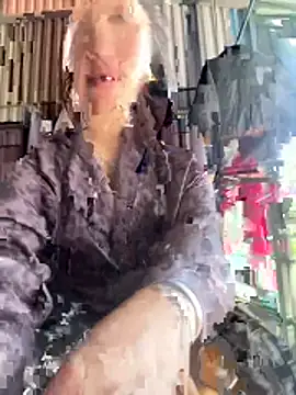 Nhung584 online show from 04-12-26, 02:16