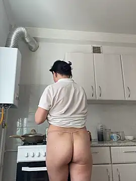 Kiravix online show from 04-11-26, 07:45